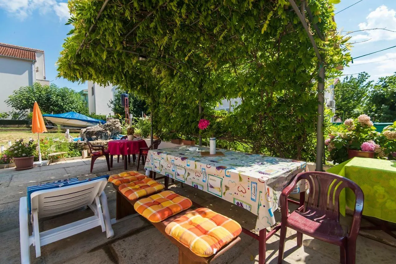 Affittacamere Apartmani Eda Zara