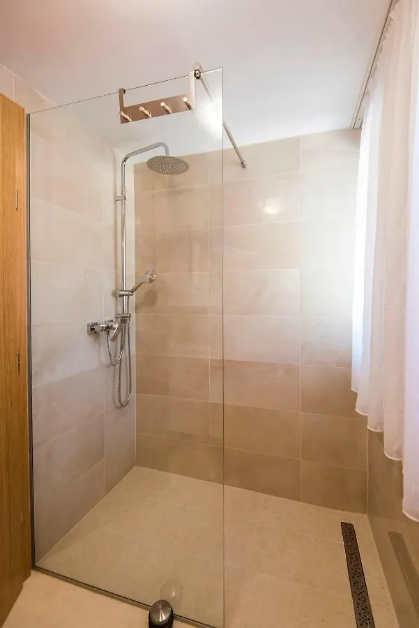 Gasthuis Apartmani Eda Zadar